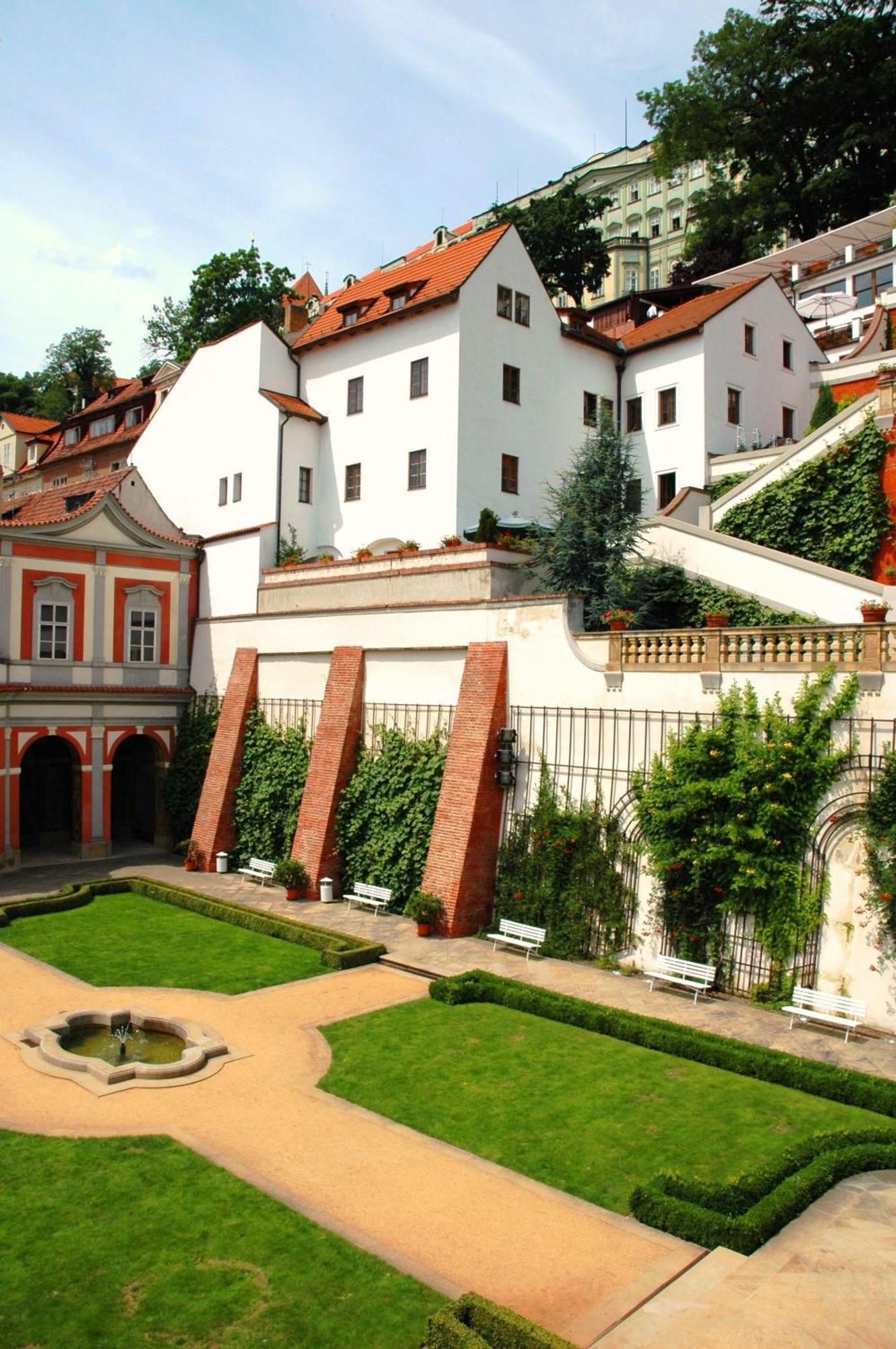 Golden Well Hotell Praha Eksteriør bilde